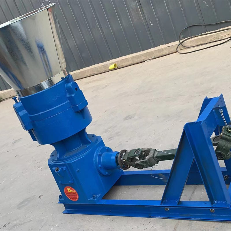 2/3 غلتکی PTO وود گلوله آسیاب موتور دیزلی موتور 80dB نویز PTO دستگاه گلوله