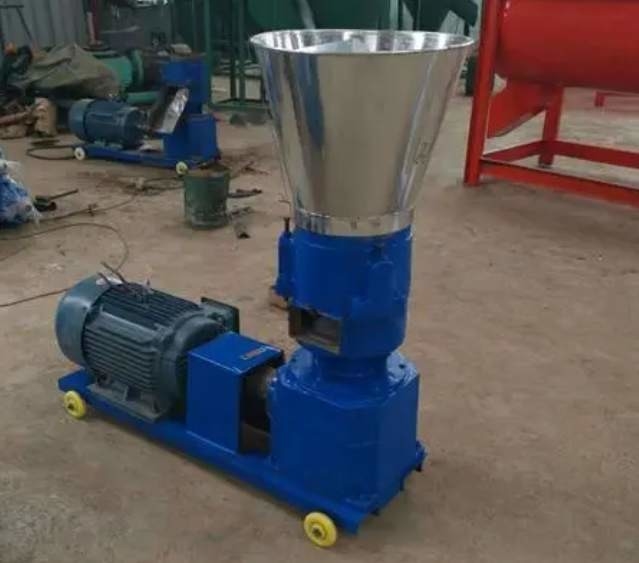 خانه کارخانه گلوله های چوبی خاشاک فشرده ماشین بریکت چوبی سوخت گلوله سازی ماشین