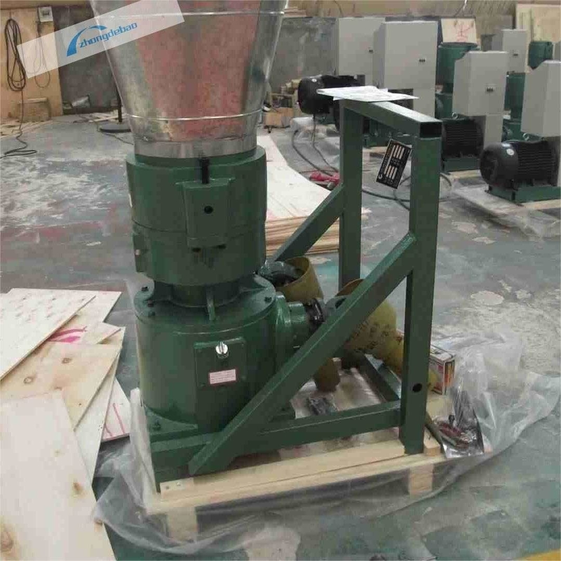 15-55 HP PTO مواد غذایی چوب گلوله آسیاب ماشین 100-450 کیلوگرم / ساعت برای مواد غذایی مرغ و یا زیست توده
