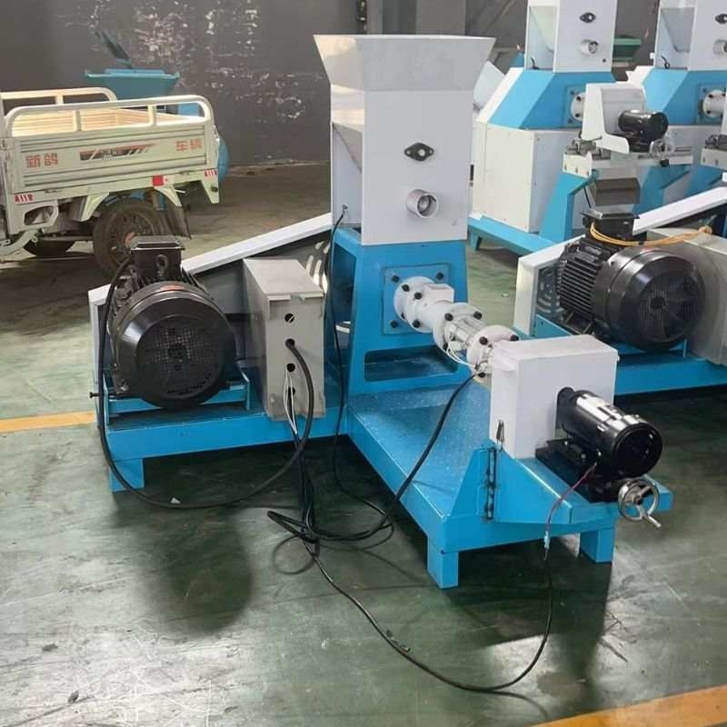 اکستروژر خوراکي ماهی با بخار الکتریکی با قدرت سه فاز و ظرفیت 50 تا 2000 کیلوگرم در ساعت