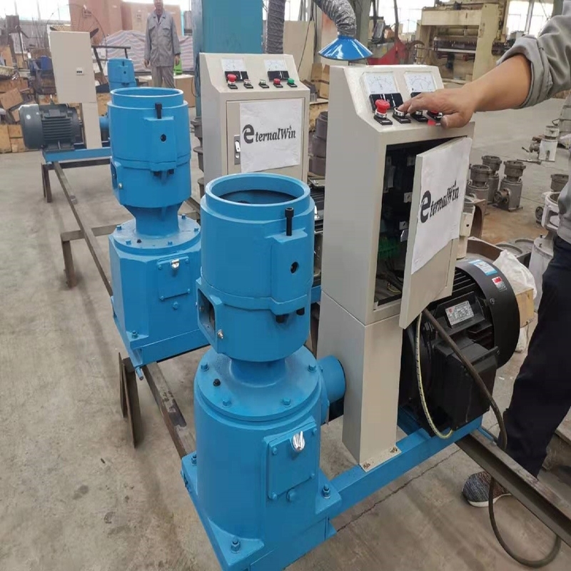 ماشین کوچک تولید گلوله خوراک 4KW موتور الکتریکی نوع ماشین آسیاب تغذیه حیوانات
