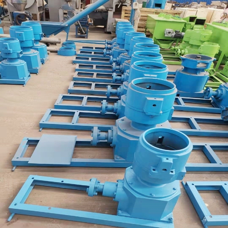 ماشین کوچک تولید گلوله خوراک 4KW موتور الکتریکی نوع ماشین آسیاب تغذیه حیوانات