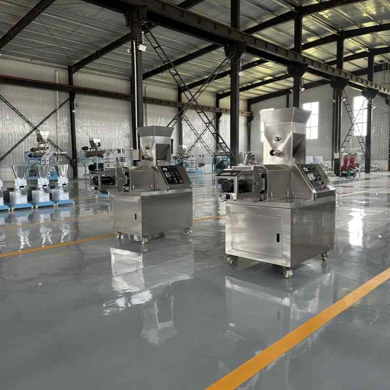 مواد غذایی گربه و سگ extruder ماشین تولید مواد غذایی ذرت پف میان وعده های غذایی